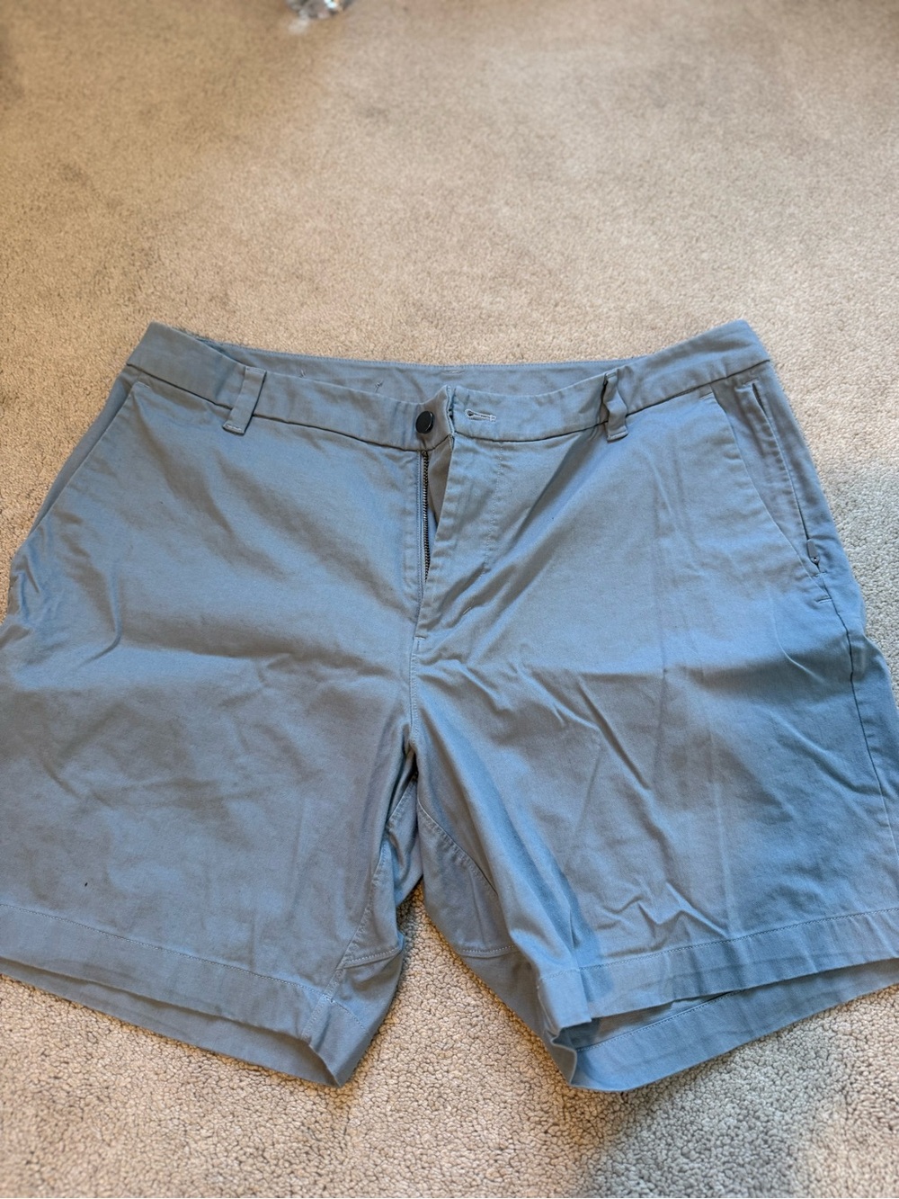 lululemon athletica men's light blue shorts